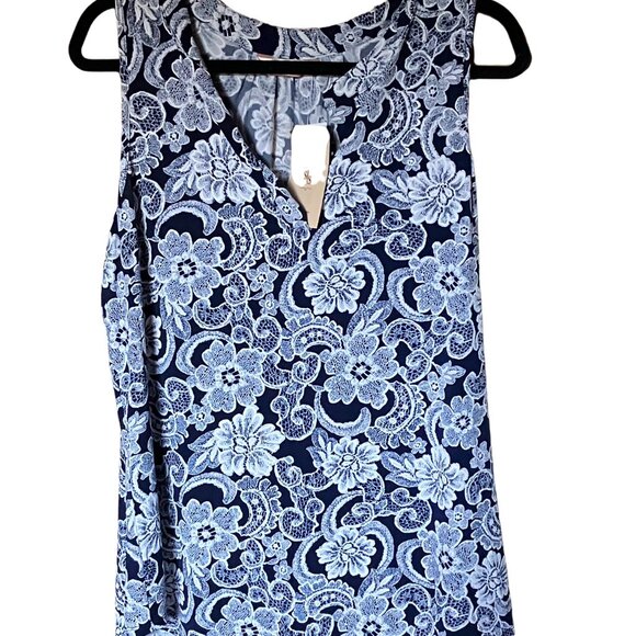 NWT 1X  Sleevless Flattering Pleated Top NWT - Picture 12 of 12